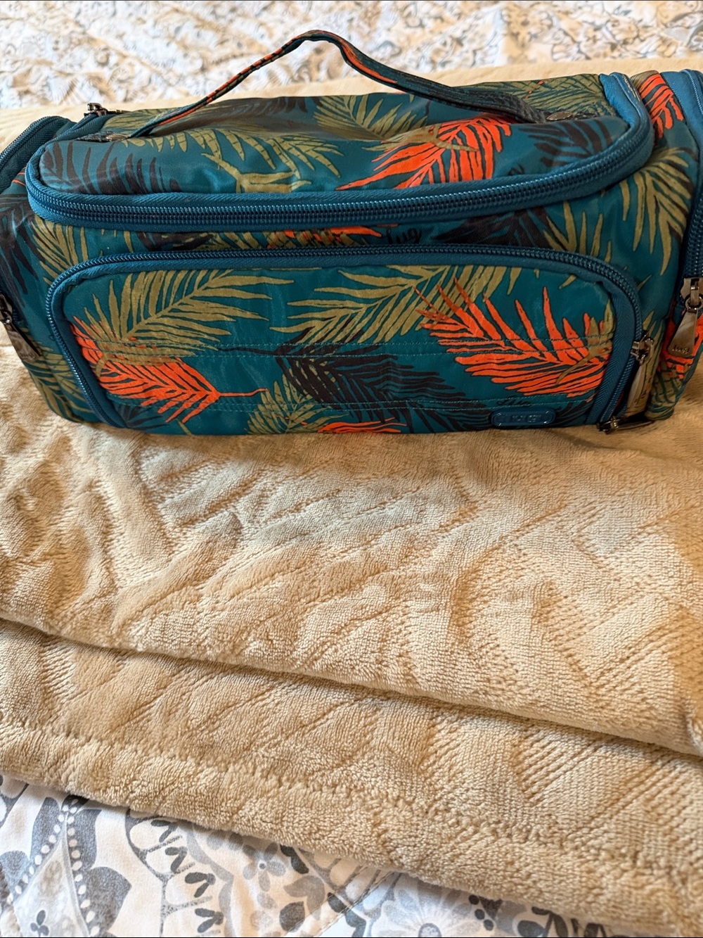 Lug Trolley Cosmetic Case Full Size Tropical Ocean Pattern